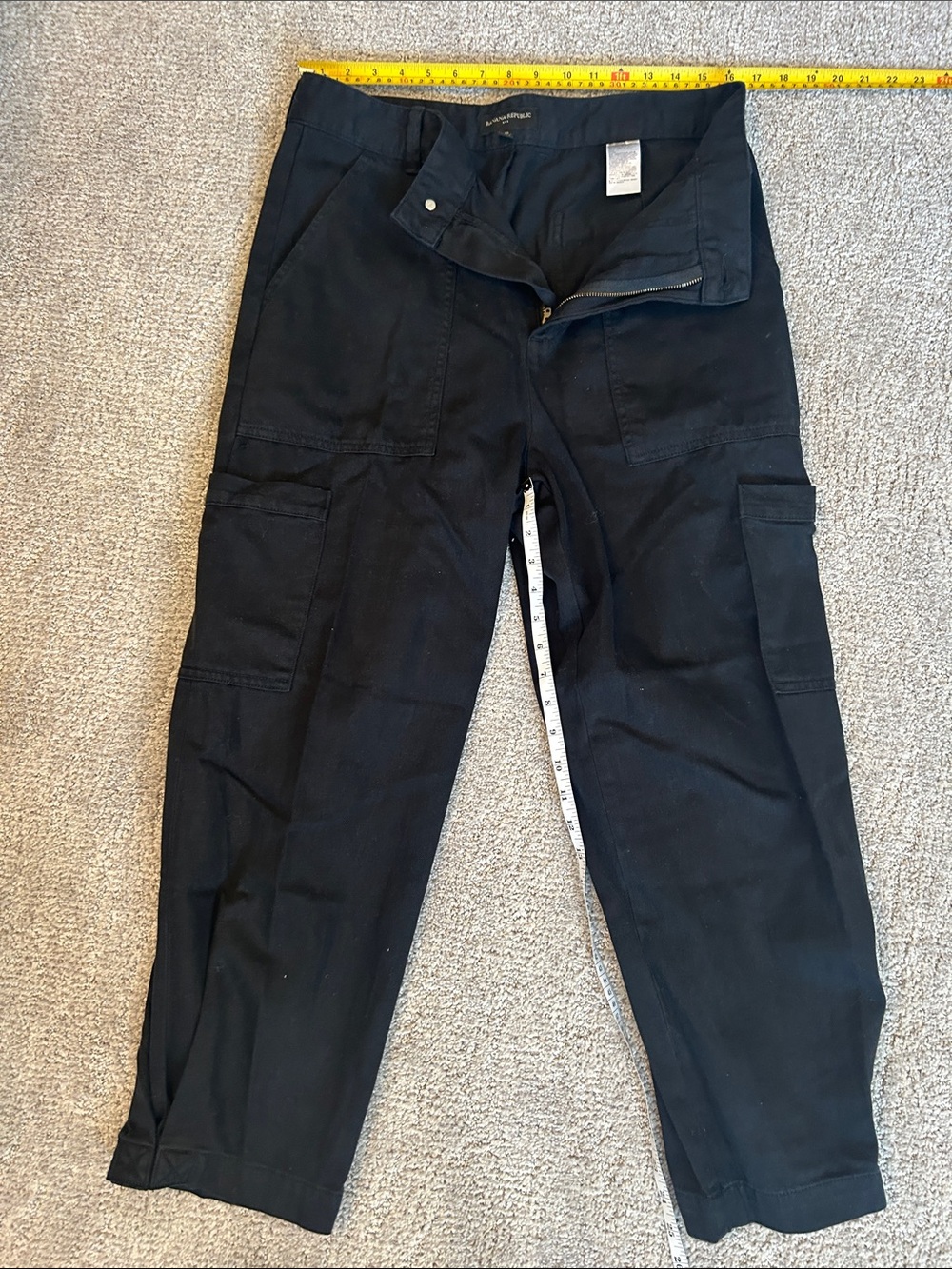 Banana Republic Black Cargo Barrel Pants with Utility Pockets 10